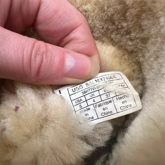 Ugg Bailey Botton womens size 5 - Picture 7 of 9